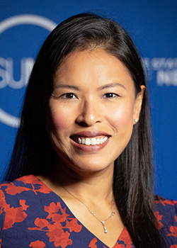 Christa Grant headshot