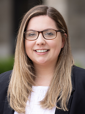 Cassandra Doan headshot