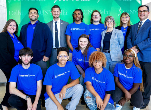 SUNY Delhi students and teachers in SUNY ASAP ACE tshirts