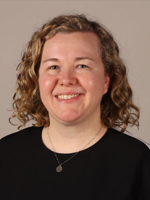 Andrea Hemmerich headshot