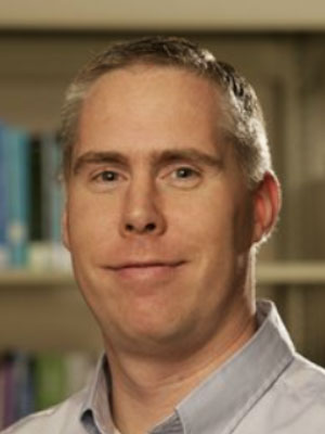 Casey Cowburn headshot