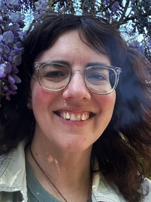 Erin Tochelli headshot