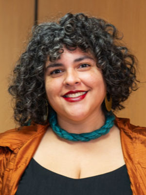 Heidi B&aacute;ez headshot