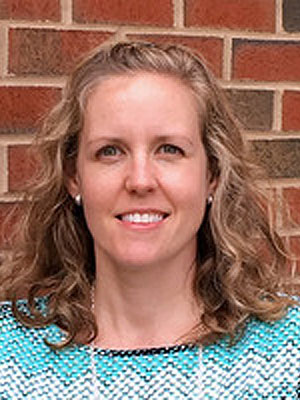 Sarah Bray headshot